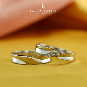 cincin emas cincin kawin bikin cincin tunangan cincin couple cincin nikah cincin palladium perak platinum bandung bekasi depok magelang solo semarang bontang jogja surabaya 11