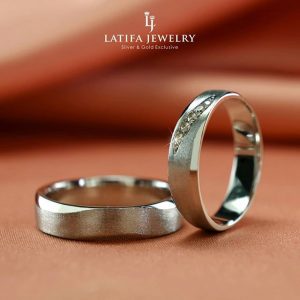 cincin emas cincin kawin cincin tunangan cincin couple cincin nikah cincin palladium perak platinum bandung bekasi depok magelang solo semarang bontang jogja surabaya 8